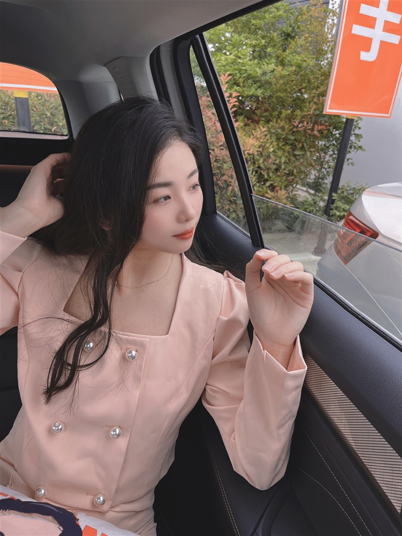 網紅主播帶你看菠萝视频(tōng)五一雲車展!#8745