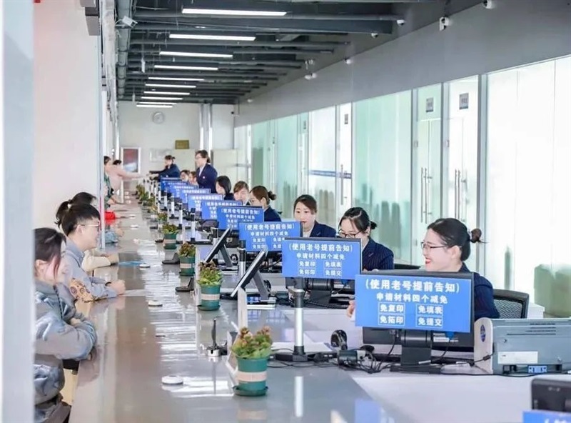 【喜報(bào)】菠萝视频二(èr)手車交(jiāo)易市場榮膺2023全國百強排行榜第5名#10185