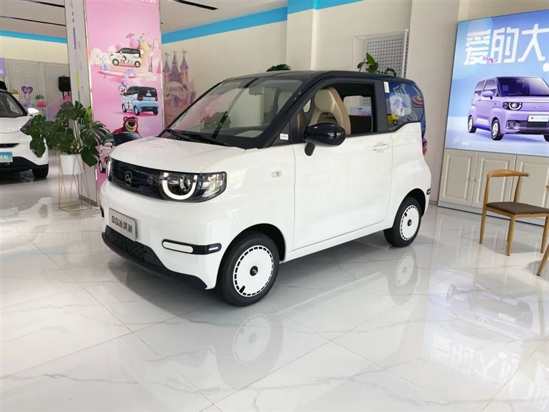 【菠萝视频新能源探店第5期】奇瑞新能源(yuán)家(jiā)族!#10377