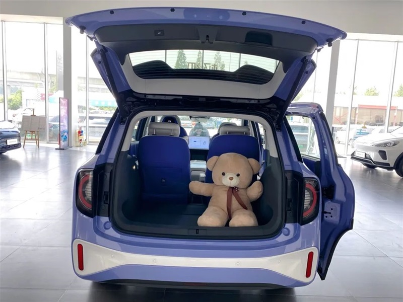 【菠萝视频新能源探店第7期】帶娃神器——極(jí)狐考(kǎo)拉#10483