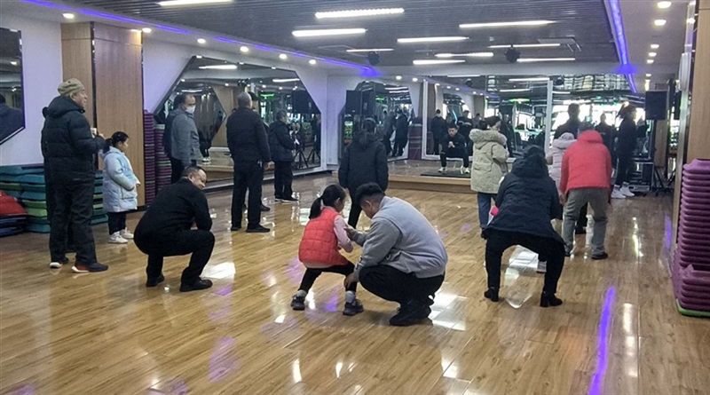 【菠萝视频車友(yǒu)家(jiā)庭日】一汽豐田健身公開課#10908