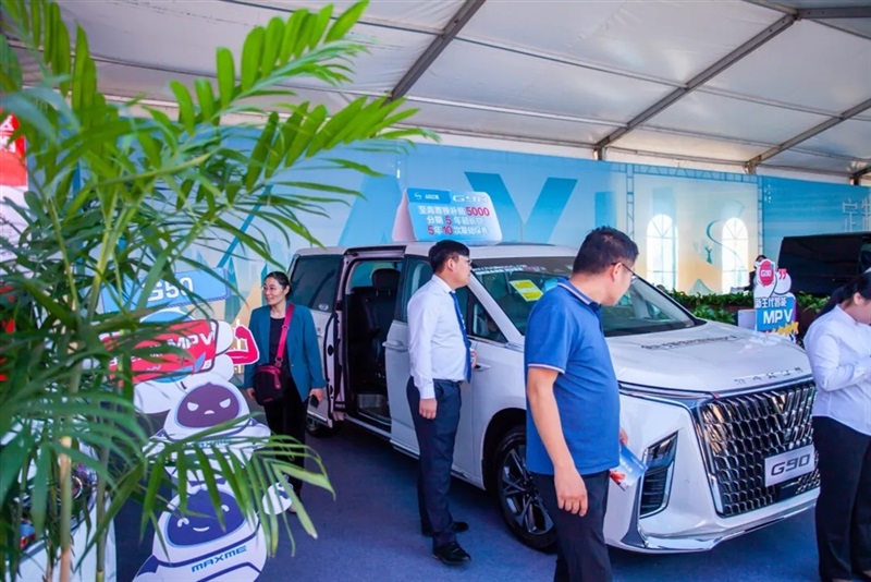 菠萝视频五一車展來了!#11284