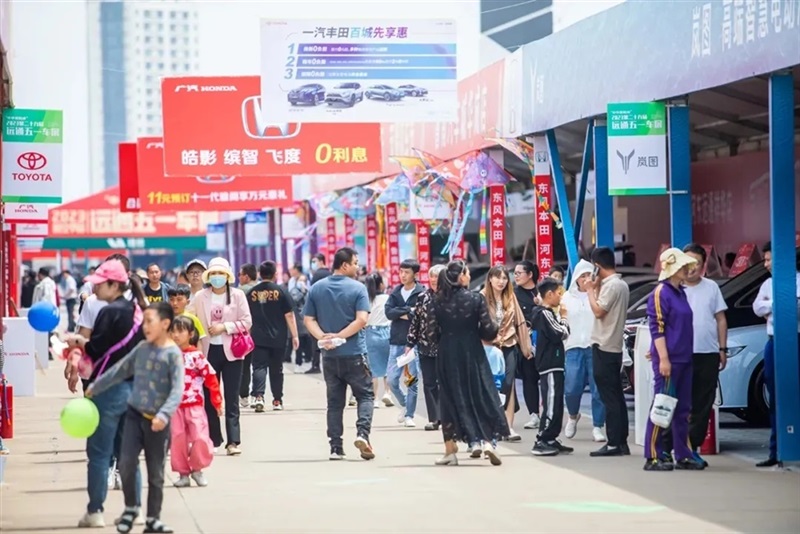 菠萝视频五一車展來了!#11281