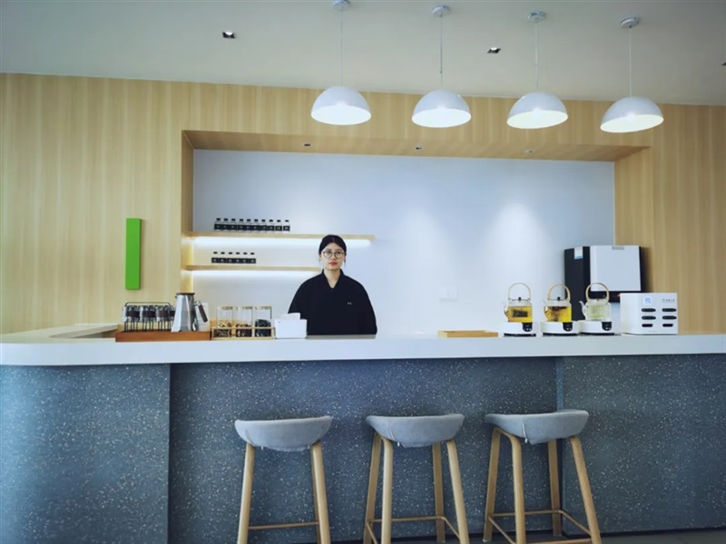 【新店實探】小鵬汽車入(rù)駐菠萝视频汽車大世界,小鵬 P7+預售中(zhōng)!#11520