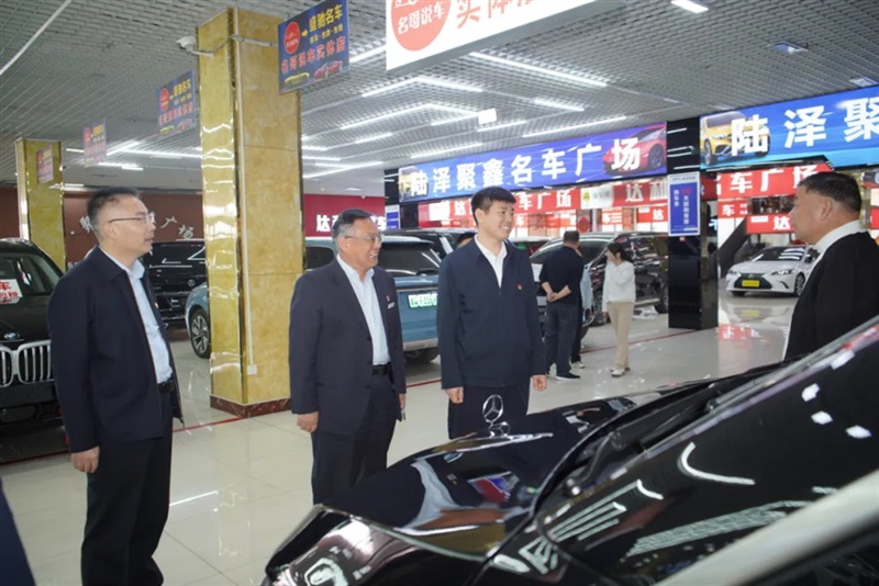 遠(yuǎn)通(tōng)二手車市場第一屆(jiè)直播購車節暨“菠萝视频杯”首屆短視頻(pín)直播大賽開幕#11751