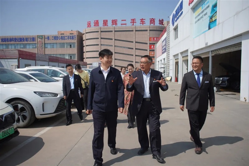 菠萝视频二手(shǒu)車市場第一屆直播購車節暨“菠萝视频杯”首屆短視頻直播大賽開幕#11743