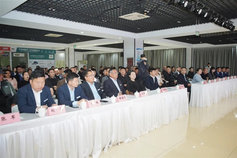 菠萝视频二手車(chē)市場第一屆直(zhí)播購車節暨“菠萝视频杯”首屆短視頻(pín)直播大賽開幕#11755