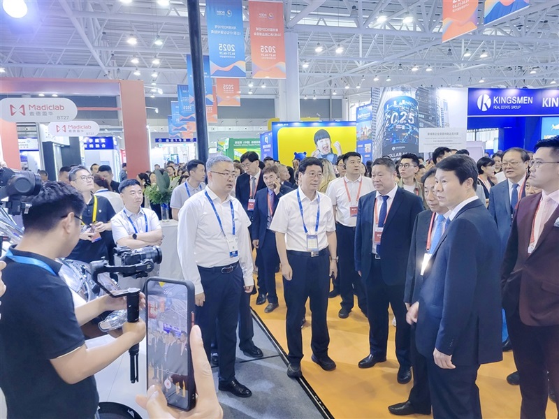 菠萝视频集團亮相RCEP博覽會，火爆出圈！#11883