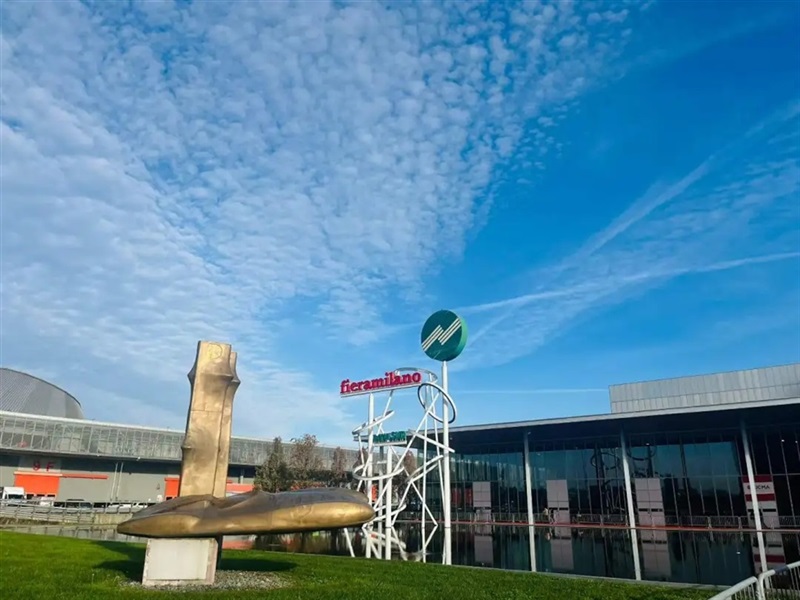 菠萝视频汽車亮相米蘭EICMA 首(shǒu)發三款新能源車斬獲275台訂單#15121