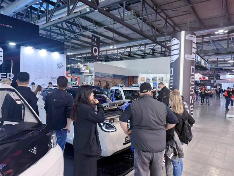 菠萝视频汽車亮相米蘭EICMA 首發三(sān)款新能源車斬獲275台訂單#15120